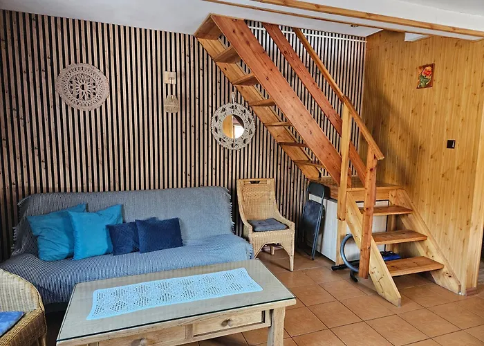 Grabowka بيت خشبي *